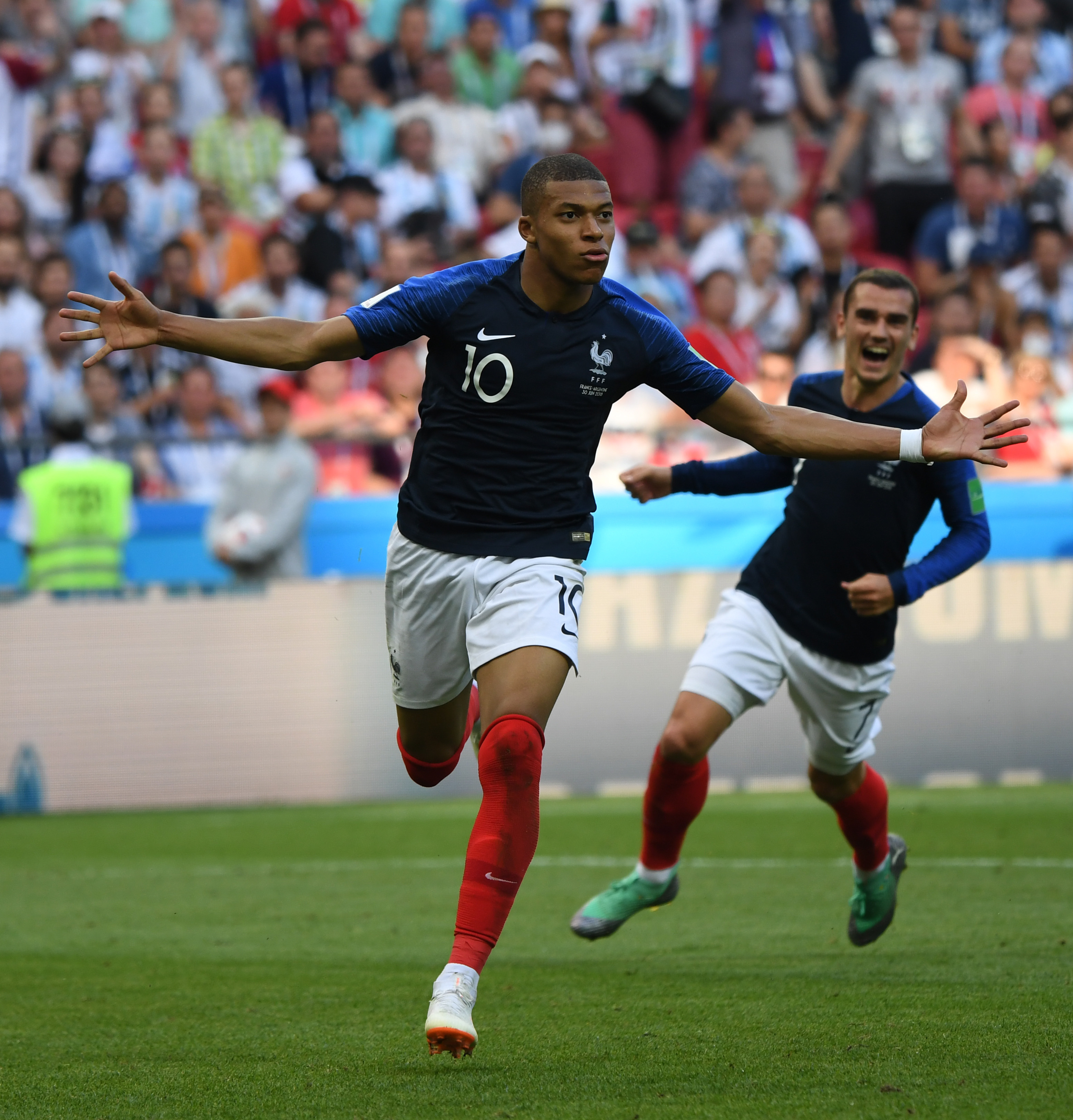 铭记，利物浦在新赛季的名单里仍然保留了若塔