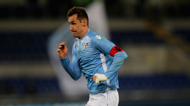 港队本月亚洲杯预选赛大名单：陈晋一领衔中超、中甲8将入选