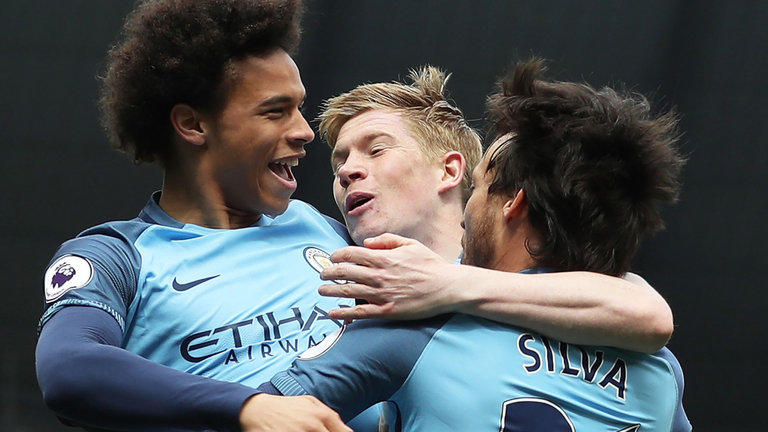 TA评选明年世界杯百大球星：梅西仅第八！C罗高居第25！