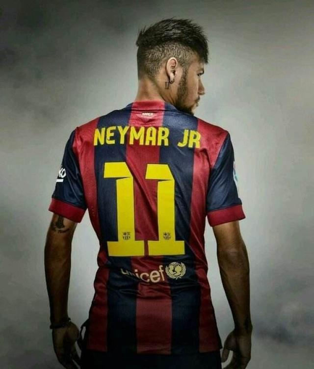 篮球湖人官宣老将复出，防守端迎来补强