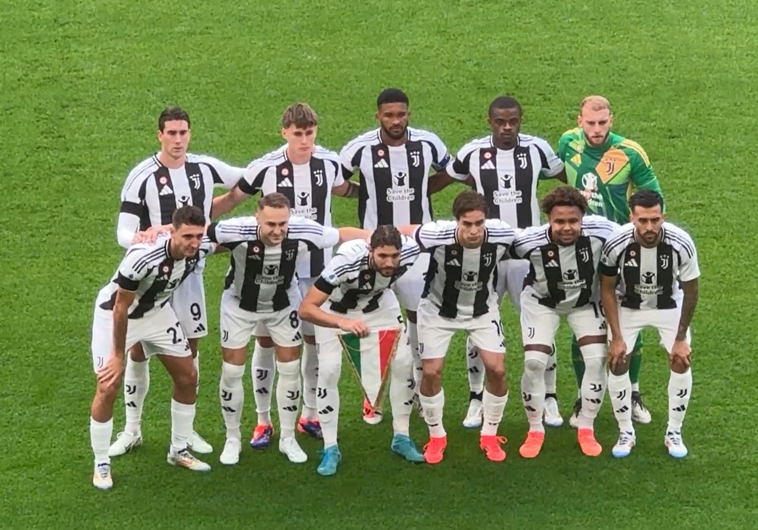 CBA：北京首钢主场再取胜利 防守表现亮眼