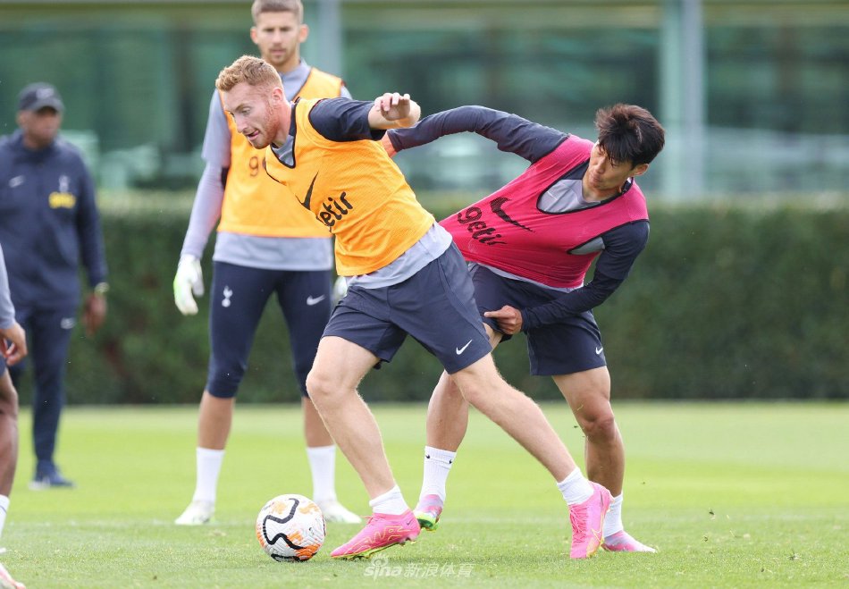 国脚连续两轮进球，状态火热