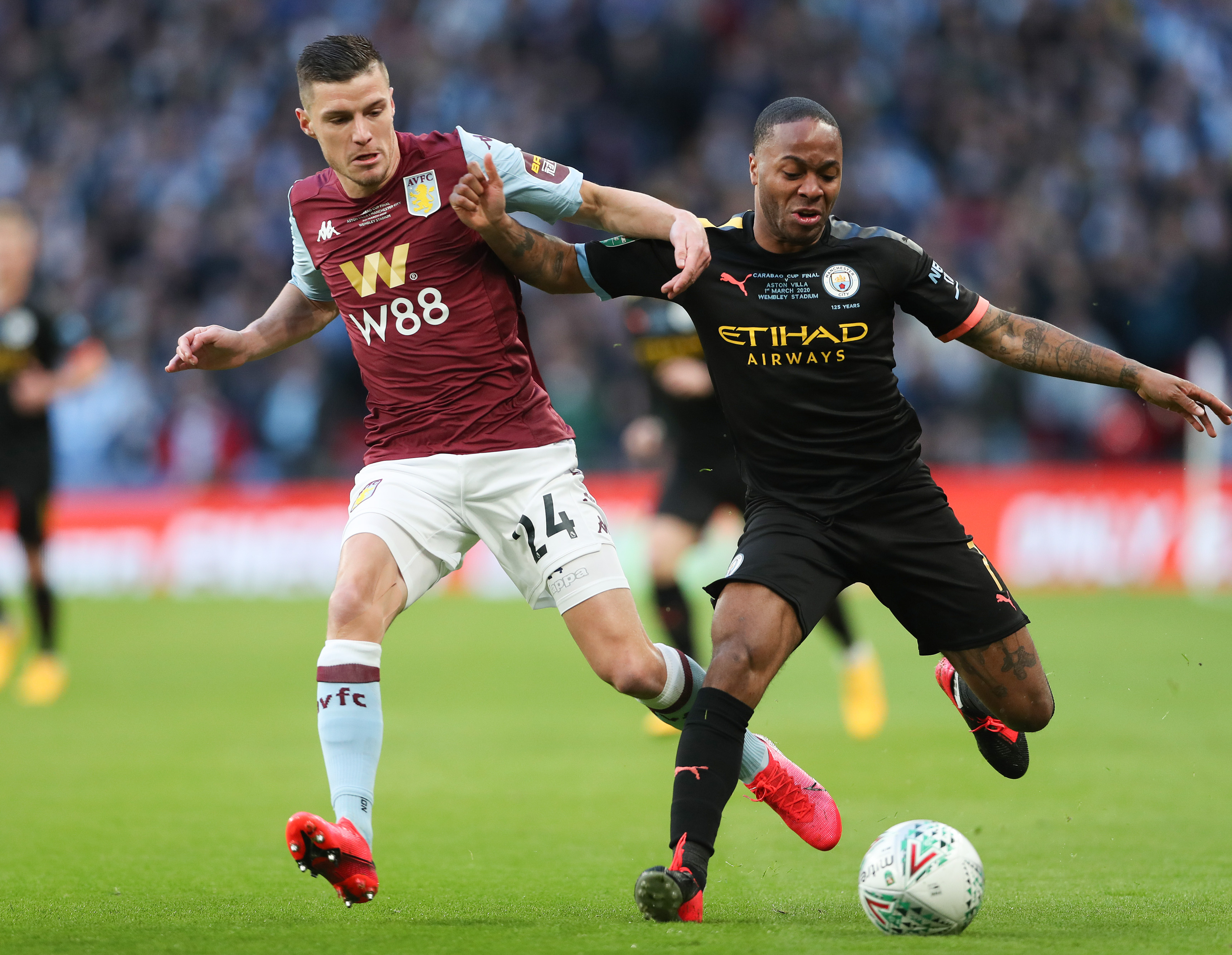 汤普森14分＆弗拉格低迷，独行侠半场4分领先