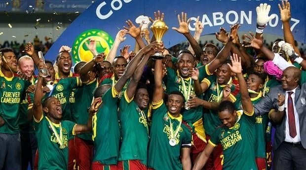 瓦科拿最佳不得人心？鲁谜怒斥名记：不投票自己人，却投泰山苦主